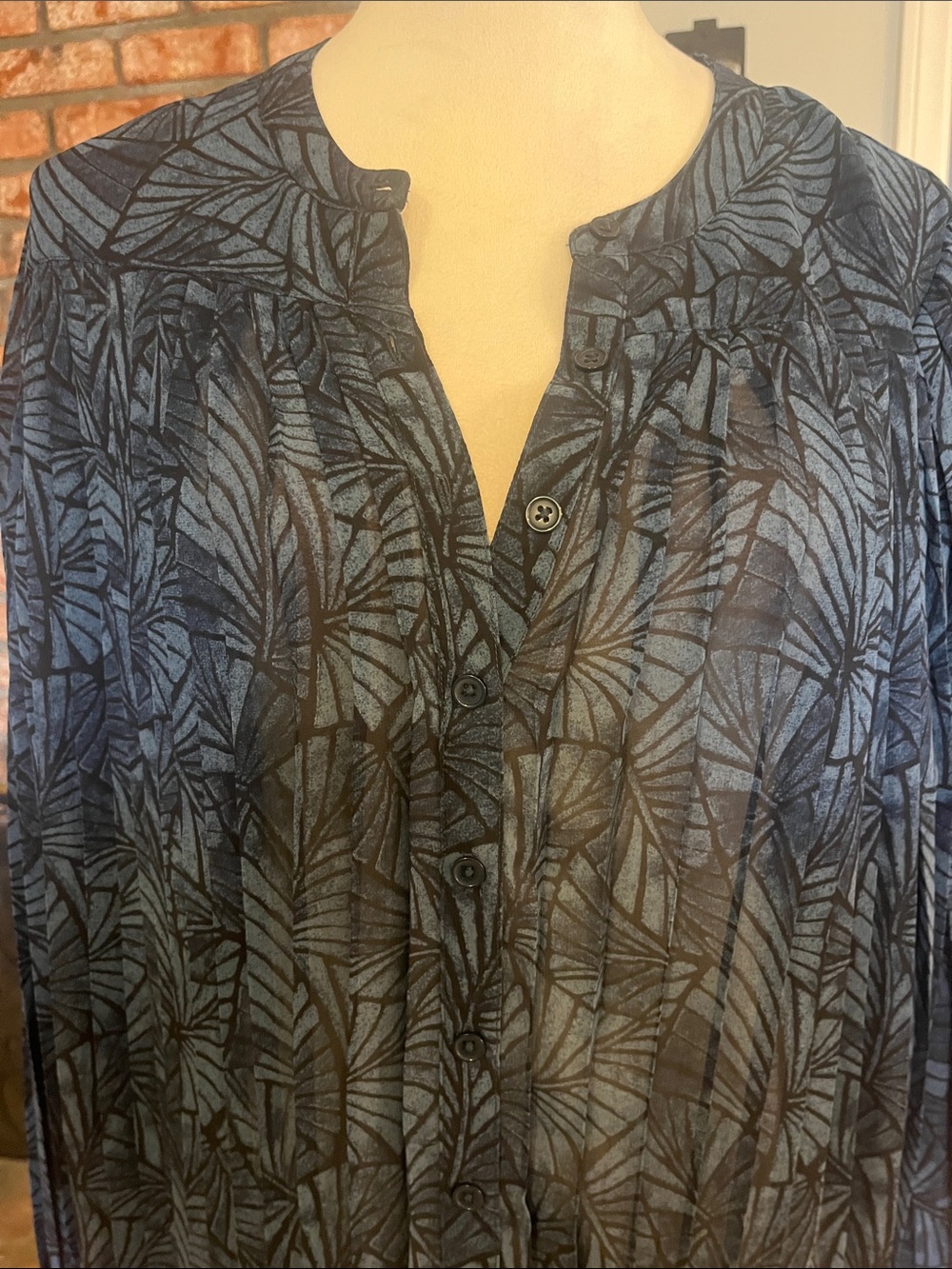Garnet Hill Navy and Black Leaf-Print Long-Sleeve Dress - Picture 2 of 6